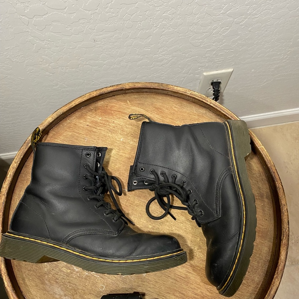 Dr. Doc Marten Boots